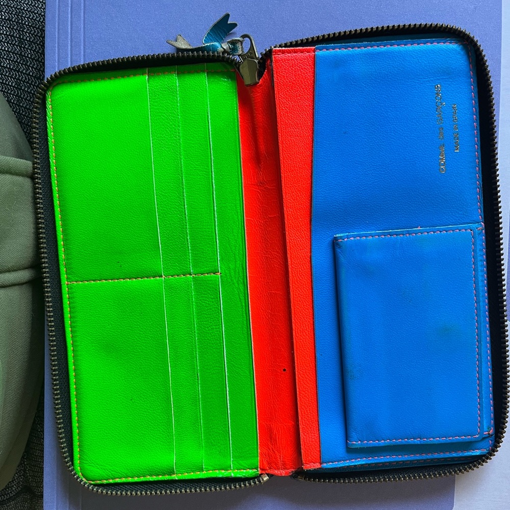 Comme des Garçon wallet in good condition!